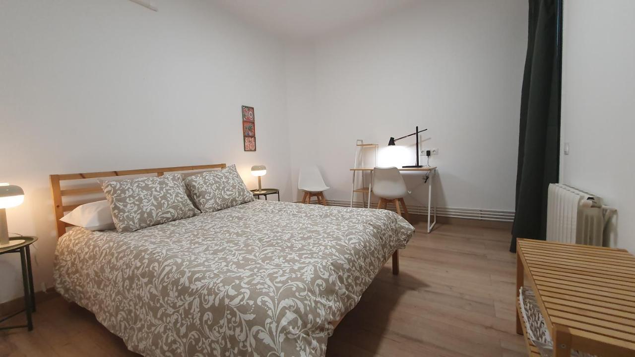 Apartamento Nuevo En Terrassa Centro Dış mekan fotoğraf