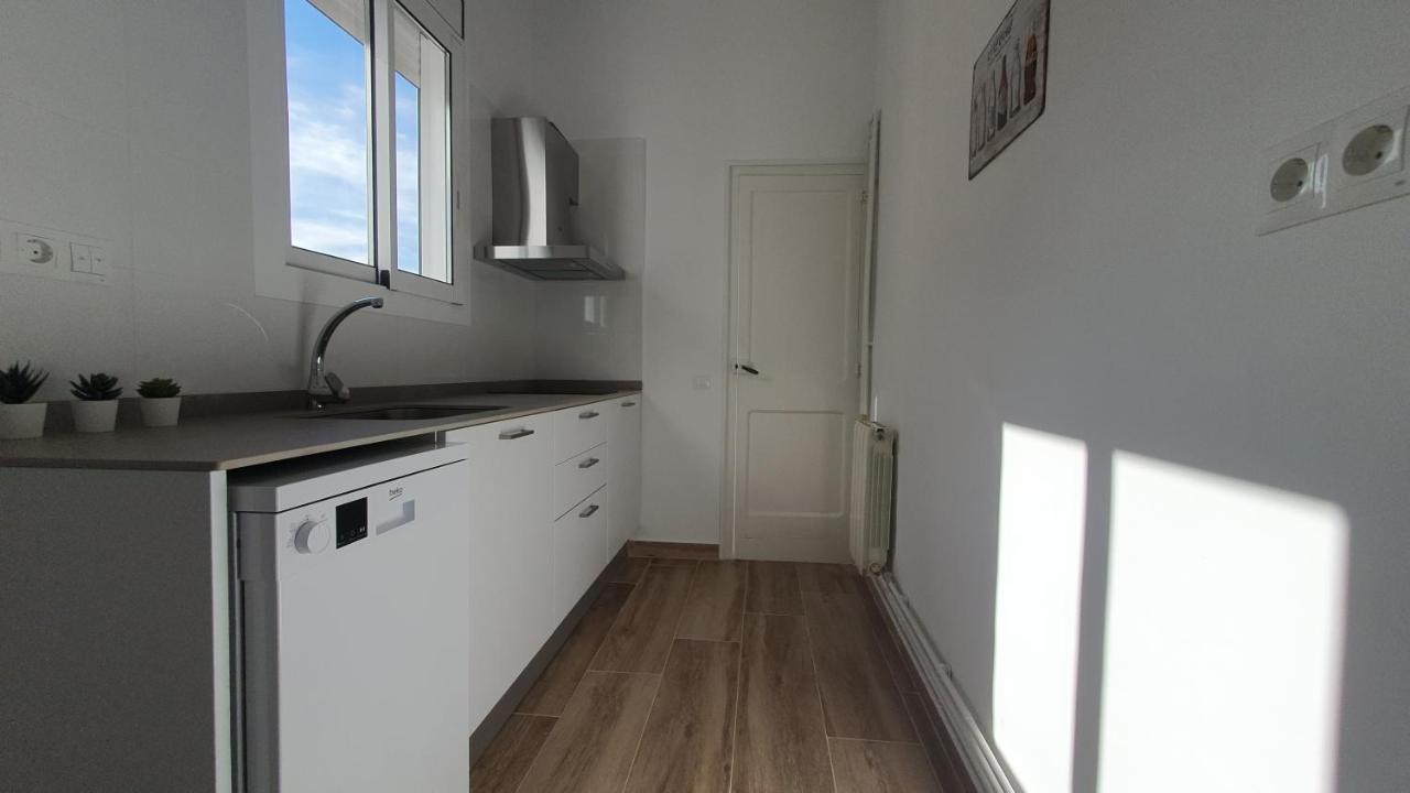 Apartamento Nuevo En Terrassa Centro Dış mekan fotoğraf