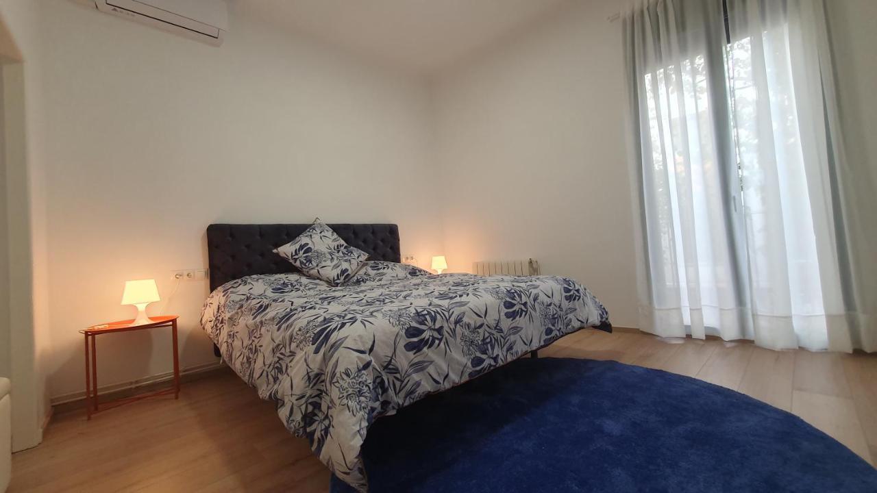 Apartamento Nuevo En Terrassa Centro Dış mekan fotoğraf